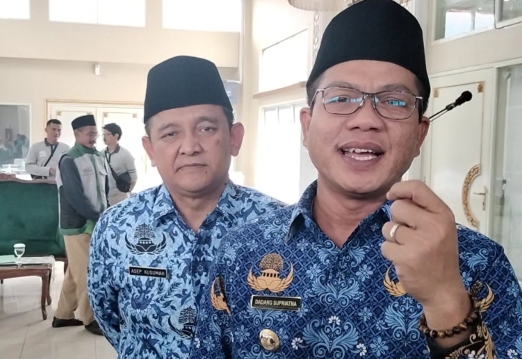 Bupati Bandung dan Kadis LH Libatkan Masyarakat Kampung Bedas Tangani ...